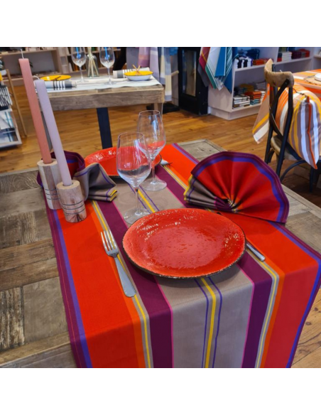 Cotton table runner