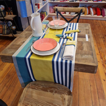 Cotton table runner
