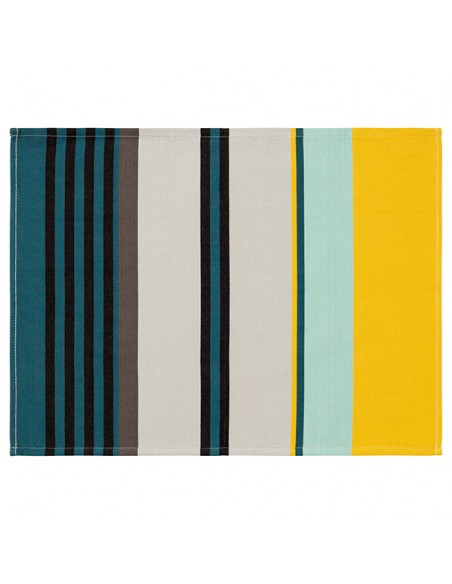 Cotton hemmed placemat