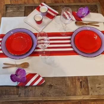 Cotton table runner