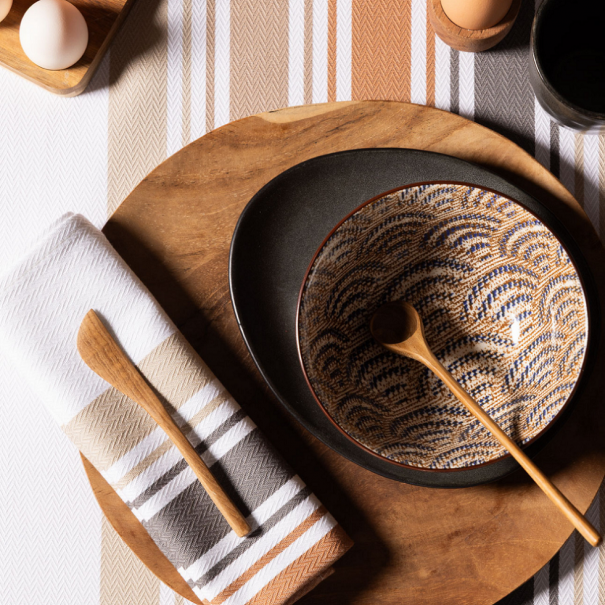 Organic cotton tablecloth - chevron weave
