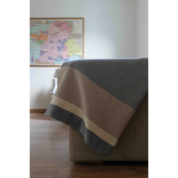 MENDIA Throw – Navy