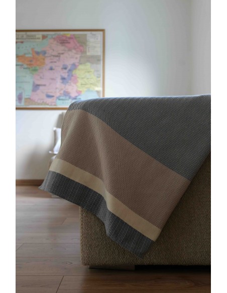 MENDIA Throw – Navy