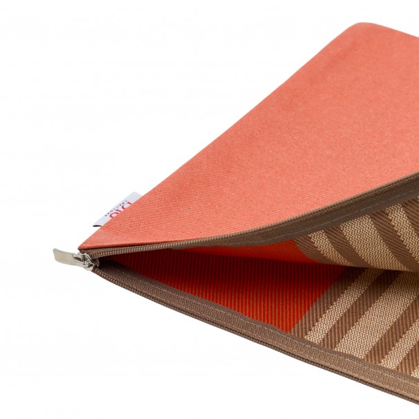 Pochette plate enduite